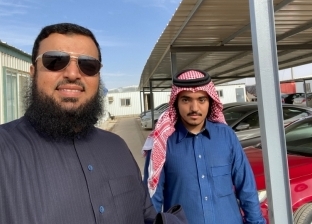 "عرف إنه خريج هندسة".. مقاول سعودي يعين سائق أوبر مهندسا في شركته