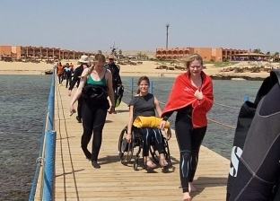 أول رحلة غطس لسائحين من ذوي الهمم في مرسى علم.. تأهيل صحي ونفسي تحت الماء