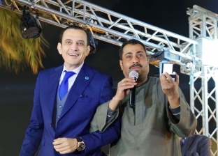 طارق علام يقدم جوائز من ذهب لذوي الهمم في حفل إفطار بنادي الشرطة