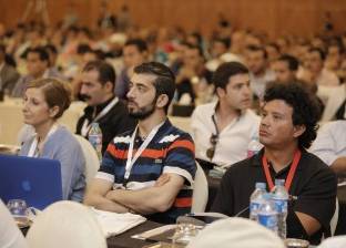 مؤتمر "أفيلييت العرب" يطالب بـ"حدود منطقية" للدفع بالدولار عبر البطاقات الائتمانية