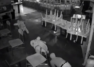 بالفيديو| سرقة مطعم في تكساس على يد "اللصوص الزاحفين"