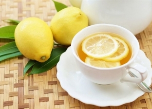 فوائد الشاي بالليمون.. ينقي الجسم من السموم ويقاوم نزلات البرد
