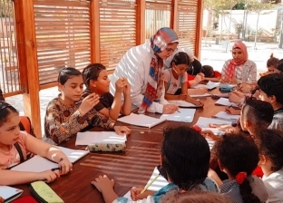 «شمس دياب».. أصغر متطوعة تعلم الأطفال الرسم وتطلق مبادرة «على كل شباك زرعة»