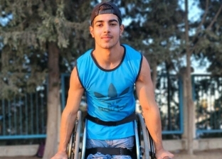 «عبود» أردني يلعب كرة السلة على كرسي متحرك: «مفيش مستحيل»