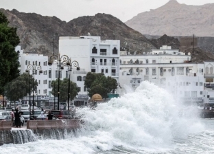 هيئة عمانية: «إعصار شاهين» يبعد عن محافظة مسقط بحوالي 130 كيلو متر