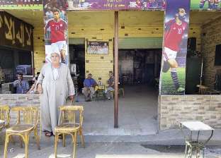 مقهى فى البراجيل يحتفل بتوقيع "تريزيجيه" لنادٍ إنجليزى: واحد مننا