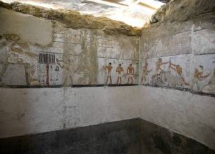 «الآثار»: اكتشاف مقبرة «حتبت» بمنطقة الأهرامات تعود لـ4400 عام بـ«أيادٍ مصرية خالصة»