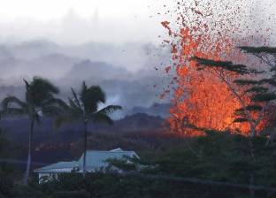 إنقاذ 4 أشخاص حاصرتهم الحمم البركانية في "هاواي"