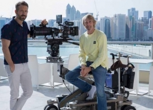 النجم الأمريكي ريان رينولدز يصور فيلمه الجديد في الإمارات
