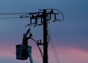 فصل التيار الكهربائي عن عدة مناطق بمدينة الغردقة