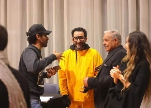 أحمد حلمي في بروفات «ميمو» على مسرح المدينة التعليمية في أكتوبر