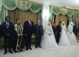 بالصور| وزير الثقافة ومحافظ مطروح يشهدان حفل زفاف جماعي