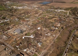 صور مؤثرة تظهر حجم الدمار الناجم عن إعصار ميسيسيبي.. كارثة مفجعة