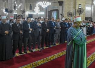 محافظ الإسكندرية يشهد احتفال ليلة القدر في مسجد أبي العباس المرسي