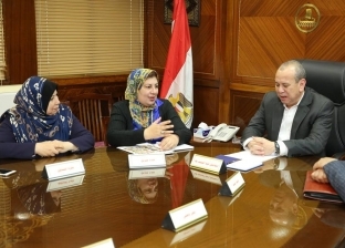محافظ كفر الشيخ يناقش مع "مصر الخير" خطة توزيع بطاطين على دور الأيتام