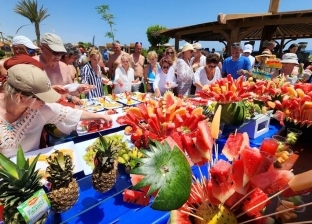 الغردقة تستضيف مهرجان النحت على البطيخ لتنشيط السياحة