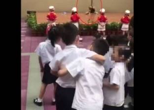 عرض "رقص العمود" في حضانة أطفال يثير جدلا بالصين