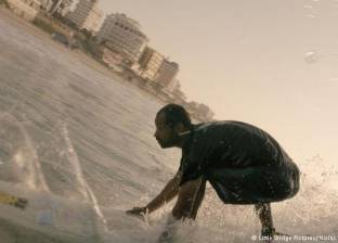 غزة – "نادي ركوب الأمواج" في زمن الحرب