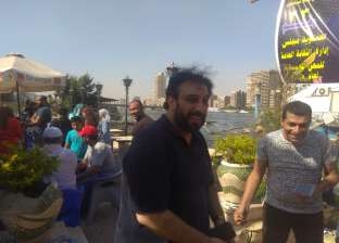 حسام حسني و"الكحلاوي" يدليان بصوتيهما في انتخابات "الموسيقيين"