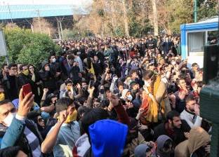 مسيرات حاشدة في طهران لتأييد النظام: الموت لأمريكا والثعلب العجوز