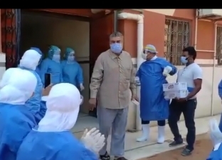 فيديو.. ممرضات "عزل بلبيس" يودعن المتعافين بالزغاريد: حمد على السلامة