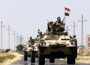 بعد تصريحات السيسي.. الجيش المصري يتصدر تويتر: مصر تكشر عن أنيابها