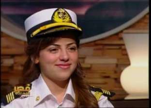 بالفيديو| أول كابتن طيار مصرية تبكي داخل قمرة القيادة