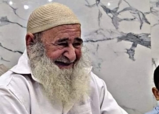 وفاة رجل عمره 100 سنة خلال أداء صلاة الفجر في مسجد بمطروح