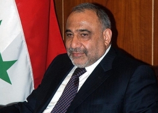 رئيس وزراء العراق يبدي أسفه لسقوط قتلى من المتظاهرين والقوات الأمنية