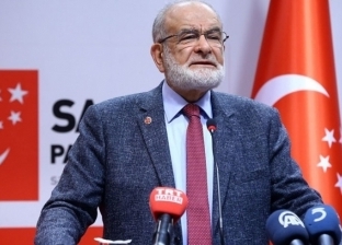 على أنغام "تيتانك".. رئيس "السعادة" يسخر من بيانات الحكومة التركية