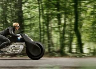 بالفيديو والصور| "BMW" عن الدراجة النارية في المستقبل: "بدون خوذات ولا حاجة للفرامل"