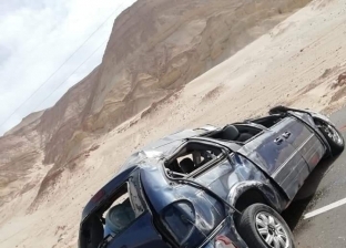 من أسرة واحدة.. مصرع شخص وإصابة 8 في انقلاب سيارة بدولي جنوب سيناء