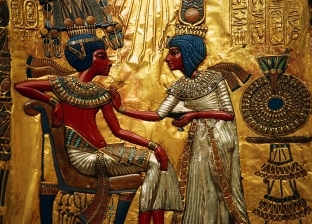 كيف عاش المصري القديم؟.. كبير الأثريين بوزارة السياحة يجيب