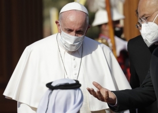 بابا الفاتيكان يخضع لعملية جراحية في الأمعاء بسبب التهاب الرتج