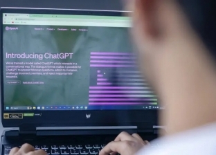 ChatGPT يتفوق على Google Chrome بانتشار واسع.. السر في المستخدمين