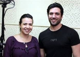 بالفيديو| الصاوي يهنئ الرداد وإيمي بمقطع من "المتزوجون" لسمير غانم