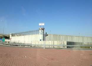 مسدس يثير الرعب في سجن جلبوع الإسرائيلي: «طلع لعبة ومصنوع من الإسفنج»