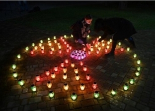 بالورود.. أوكرانيا تحيي الذكرى الـ34 لضحايا كارثة تشيرنوبل النووي