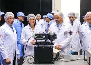 وزيرة التعاون تشهد مراسم إنهاء أعمال القمر الصناعي (Misr Sat 2)