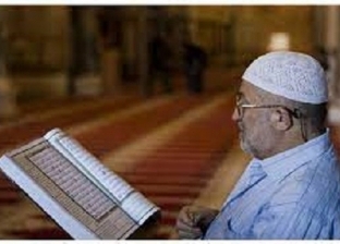 دعاء ختم القرآن الكريم مكتوب.. «اللهم اجعل خير عمري آخره»