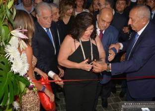 أسرة رونالدو تقص شريط افتتاح أكبر "أكوا بارك" بالشرق الأوسط في شرم
