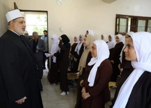 «الضويني» يتابع سير العملية التعليمية بمنطقة القاهرة الأزهرية