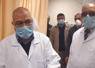 دفعة 20 بطب بني سويف تهدي المستشفى الجامعي جهازي تنفس صناعي