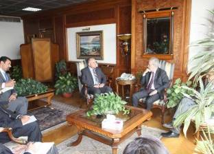 بالصور| وزير الري يلتقي سفير إسبانيا في القاهرة