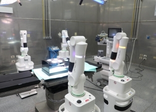 11 معلومة عن الروبوت الجراحي بقصر العيني.. يكبر الجرح 5 أضعاف ويظهره «3D»