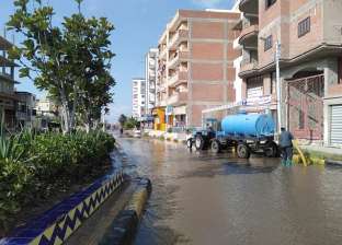 إزالة مياه الأمطار من شوارع مدينتين بكفر الشيخ.. ورفع درجة الاستعداد