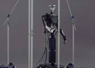 فيديو| اليابان تختبر أقرب الروبوتات إلى البشر