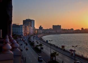 بالفيديو| إطلالة علوية من سماء كوبري ستانلي بالإسكندرية