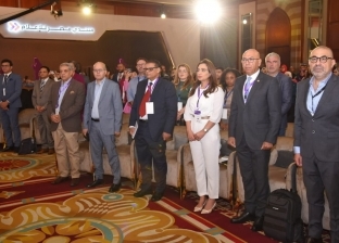مشاركون في أولى جلسات منتدى مصر للإعلام: يجب دمج الذكاء الاصطناعي بغرف الأخبار