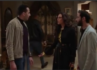 كريم قاسم يحاول خطف ابنة عبير صبري في مسلسل يوتيرن الحلقة 28